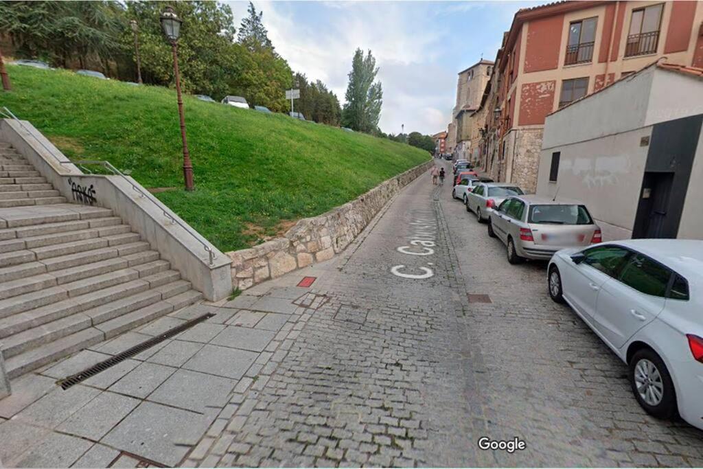 Precioso Estudio Junto A La Catedral